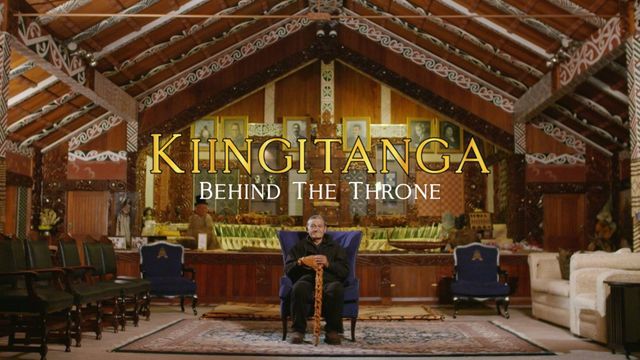 Kiingitanga Behind The Throne