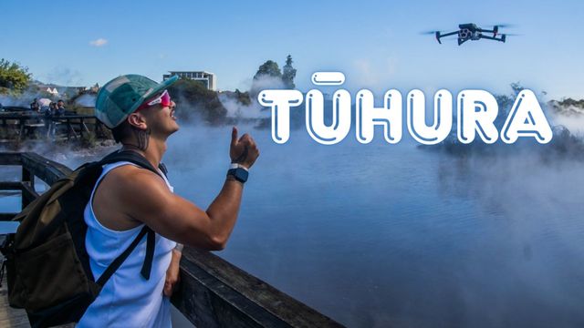 Tūhura